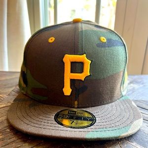 Pittsburgh Pirates New Era 59FIFTY Fitted Hat NWT